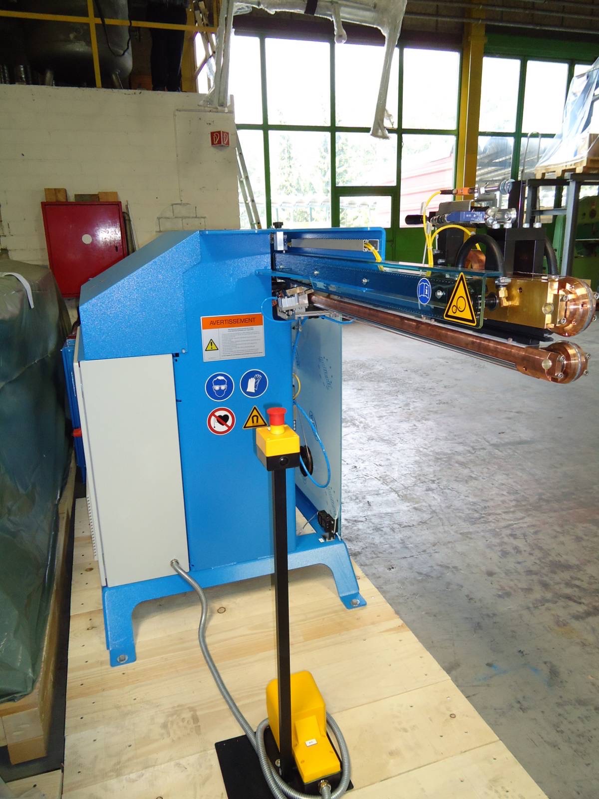 Шовна зварка Stitchwelder Pro 1000 Шовна зварка Stitchwelder Pro 1000